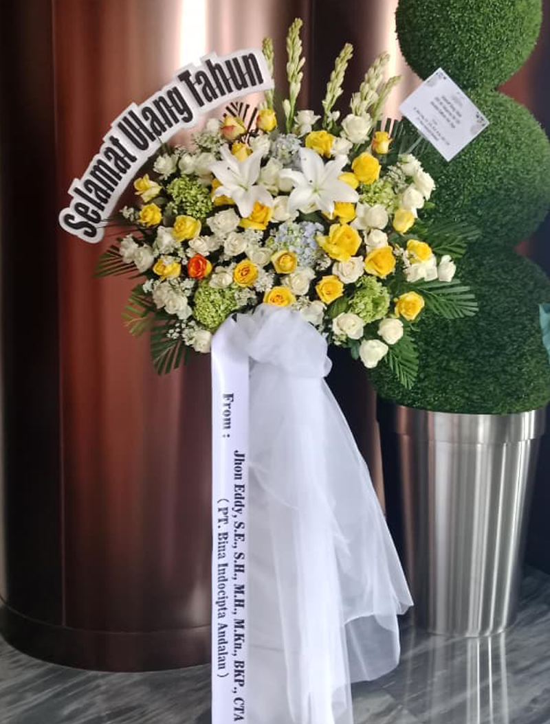 standing-flower-bouquet-jakarta-chiara-florist1
