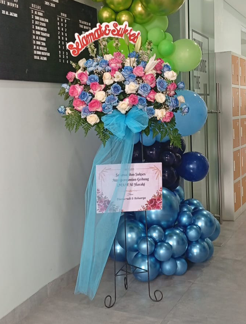 standing-flower-bouquet-jakarta-chiara-florist2