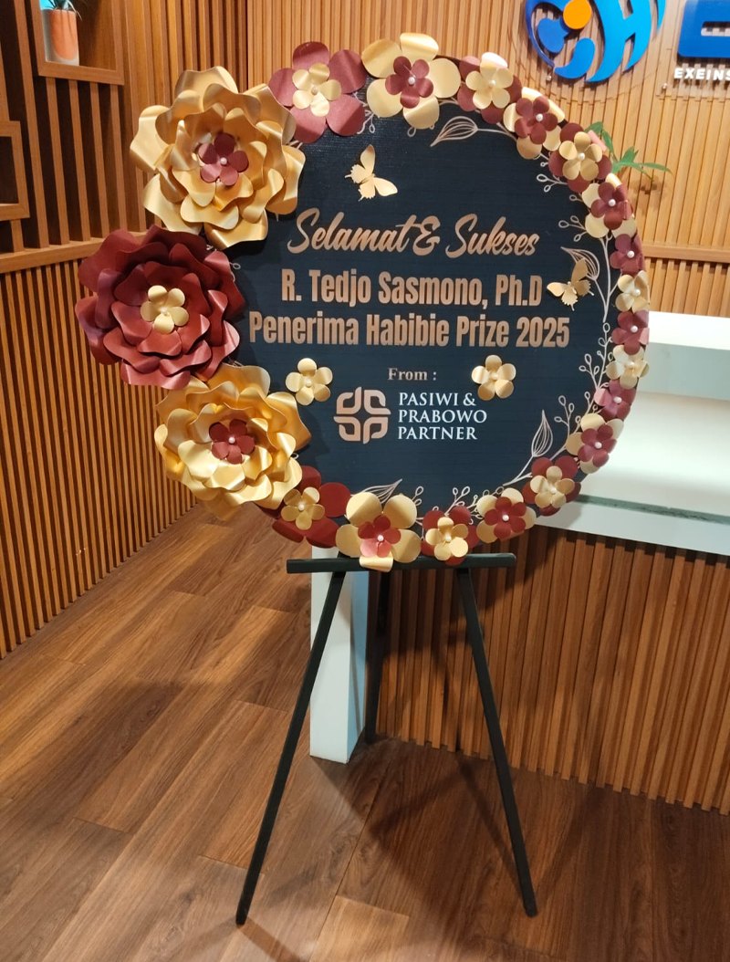 rangkaian-bunga-kertas-paper-flower-board-jakarta-chiara-florist2